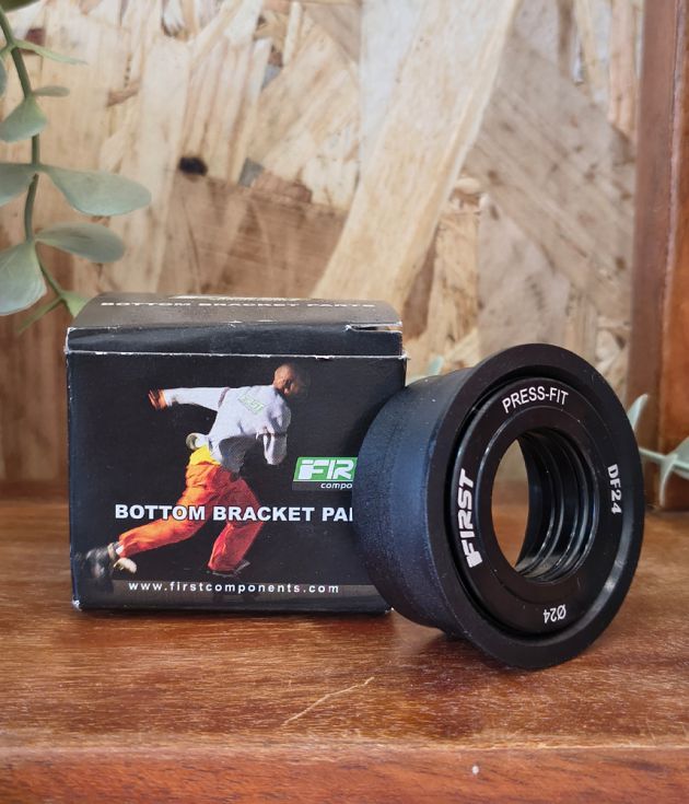 FIRST PRESS-FIT Cartucho Pedaleiro